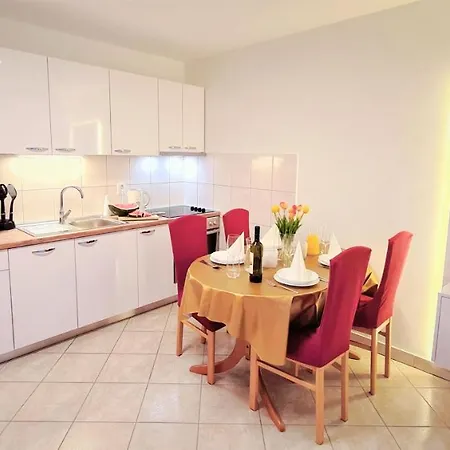 Karamarko 马林斯卡