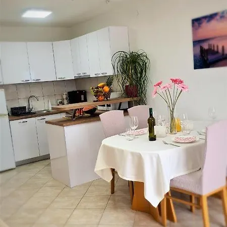 Karamarko Apartman