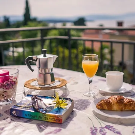 Karamarko مالينسكا